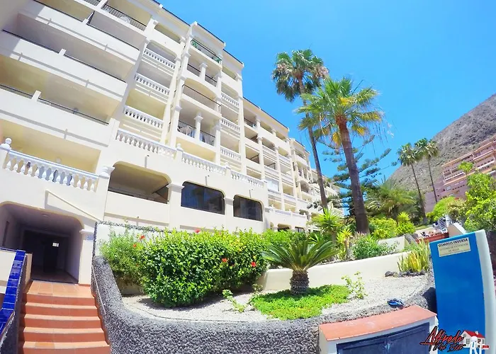 Apartmanhotel Castle Harbour