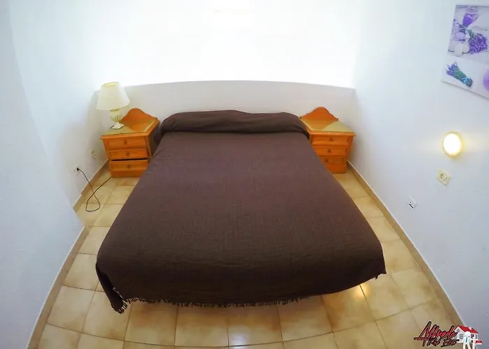 Apartmanhotel Castle Harbour 2*