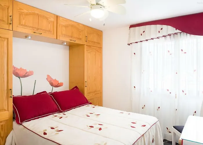 Castle Harbour Apartmanhotel 2*