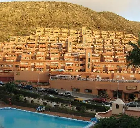 Apart-hotel Castle Harbour 2*