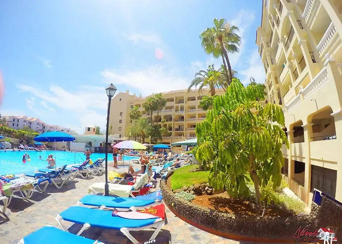Aparthotel Castle Harbour Los Cristianos (Tenerife)