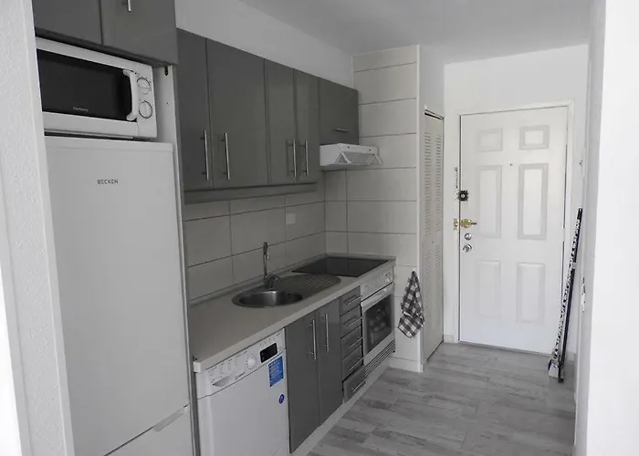 Castle Harbour 2* Лос Кристианос