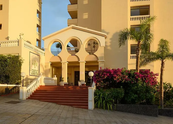 Aparthotel Castle Harbour