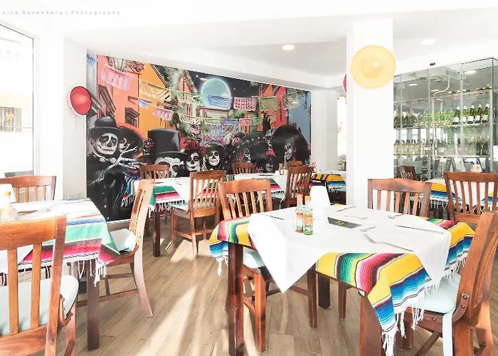 Castle Harbour Лос Кристианос